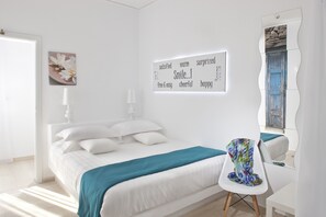Habitación económica | Caja fuerte, tabla de planchar con plancha, cunas gratuitas