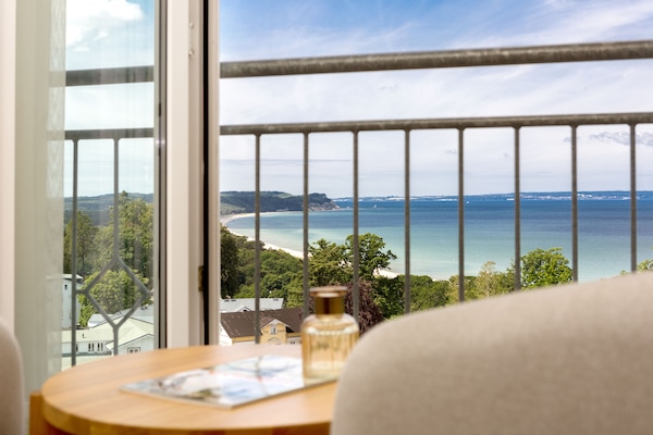 Superior tweepersoonskamer, uitzicht op zee | Uitzicht op strand/zee