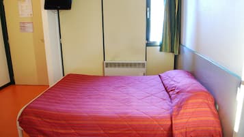 Bureau, rideaux occultants, Wi-Fi gratuit, draps fournis