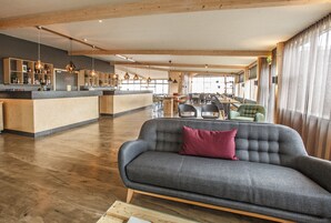 Sala de estar en el lobby