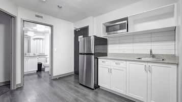 Suite, 2 Bedrooms, Kitchenette | Private kitchen | Full-sized fridge, microwave