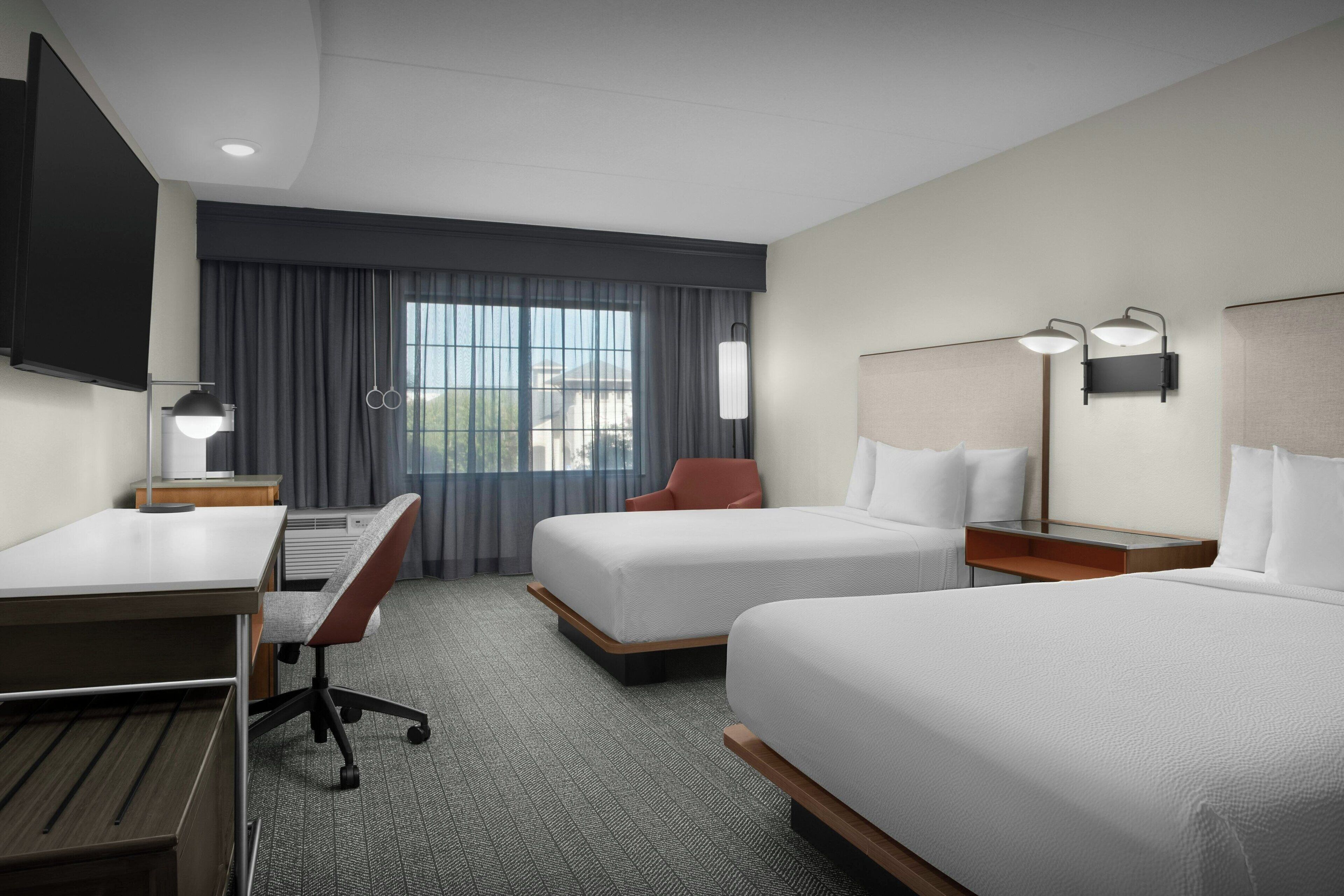 room, 2 queen beds, non smoking | hypo-allergenic bedding, down duvets, desk, blackout curtains