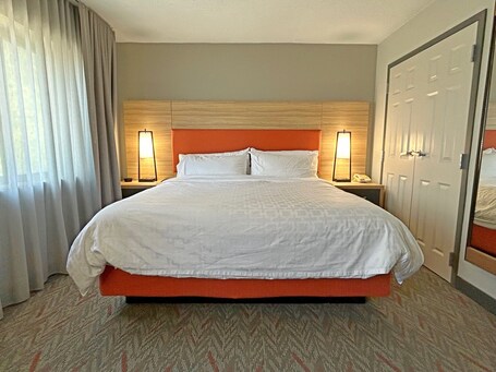 Candlewood Suites Indianapolis Downtown Medical District, an IHG Hotel - Image 23