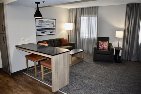Candlewood Suites Indianapolis Downtown Medical District, an IHG Hotel - Image 31