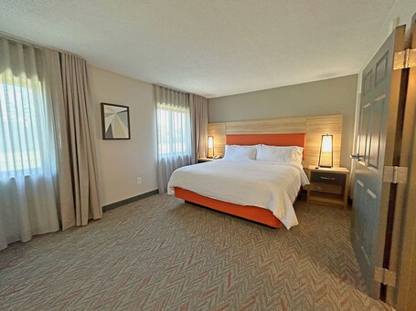 Candlewood Suites Indianapolis Downtown Medical District, an IHG Hotel - Image 52