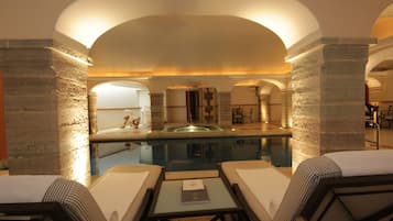 Sauna, vasca idromassaggio, bagno turco, trattamenti per il corpo