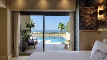Dream Villa Private Pool | 1 bedroom, in-room safe, desk, blackout curtains