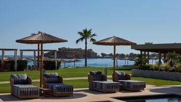 Junior Suite Beach Front Private Pool | Beach/ocean view