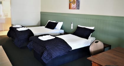 Pittsworth Motor Inn