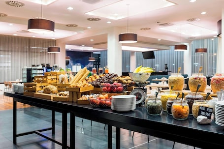 Daily full breakfast (CZK 475 per person). Courtyard by Marriott Prague Airport