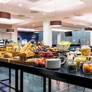 Courtyard by Marriott Prague Airport