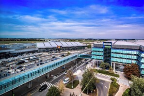 Room, 2 Single Beds, Non Smoking | View from room