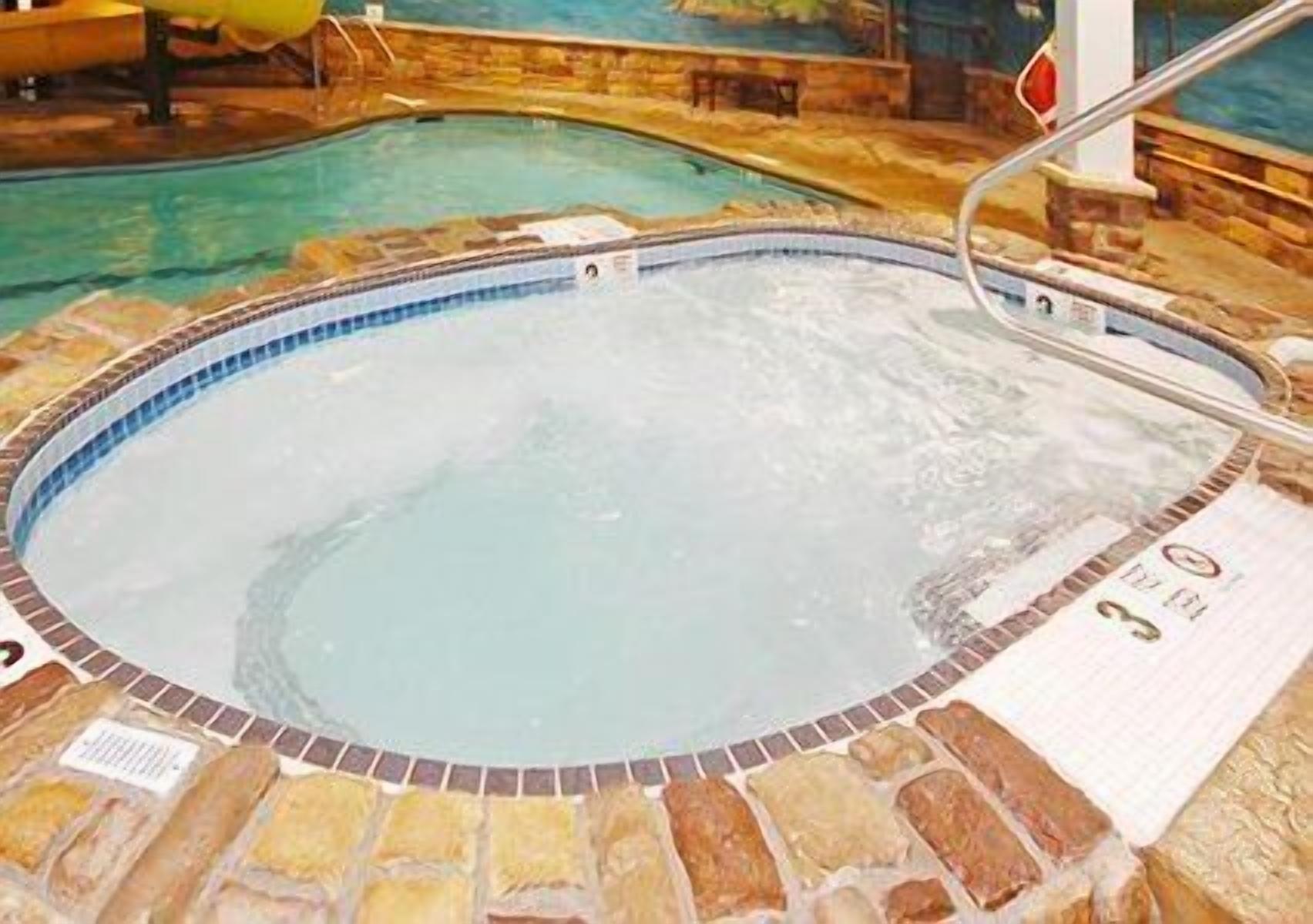 Indoor spa tub