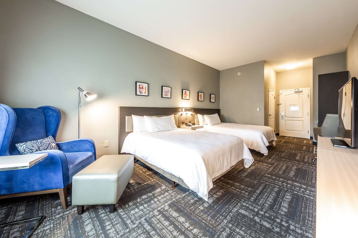 down duvets, in-room safe, desk, blackout curtains