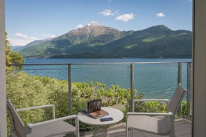 Club Double Room, Partial Lake View | Lake view