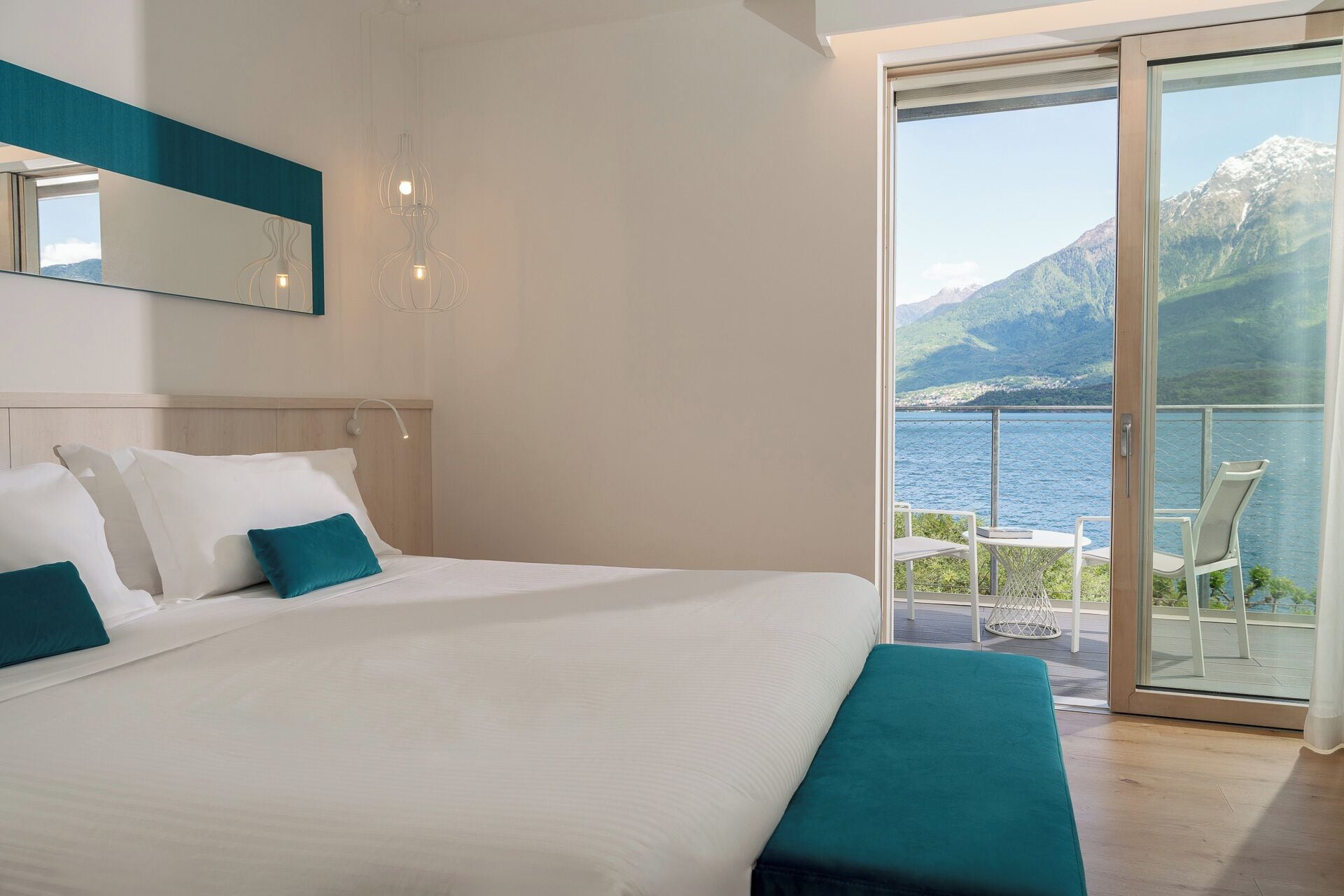 Club Double Room, Partial Lake View | Down comforters, minibar, in-room safe, laptop workspace