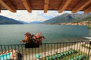 Vista para o lago