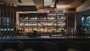 2 bars/lounges - The Glen Mhor Hotel and Uile-bheist Brewery & Distillery (Inverness)