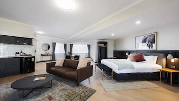 Studio Suite | Oturma alanı | Dijital TV kanalları bulunan 49 inç düz ekran televizyon, televizyon