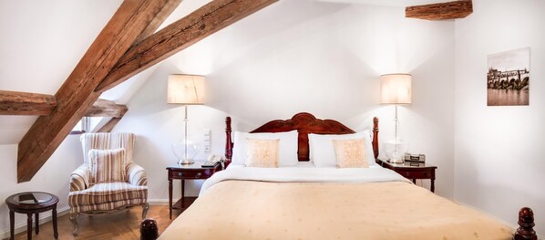 Room - The Dominican (Prague)