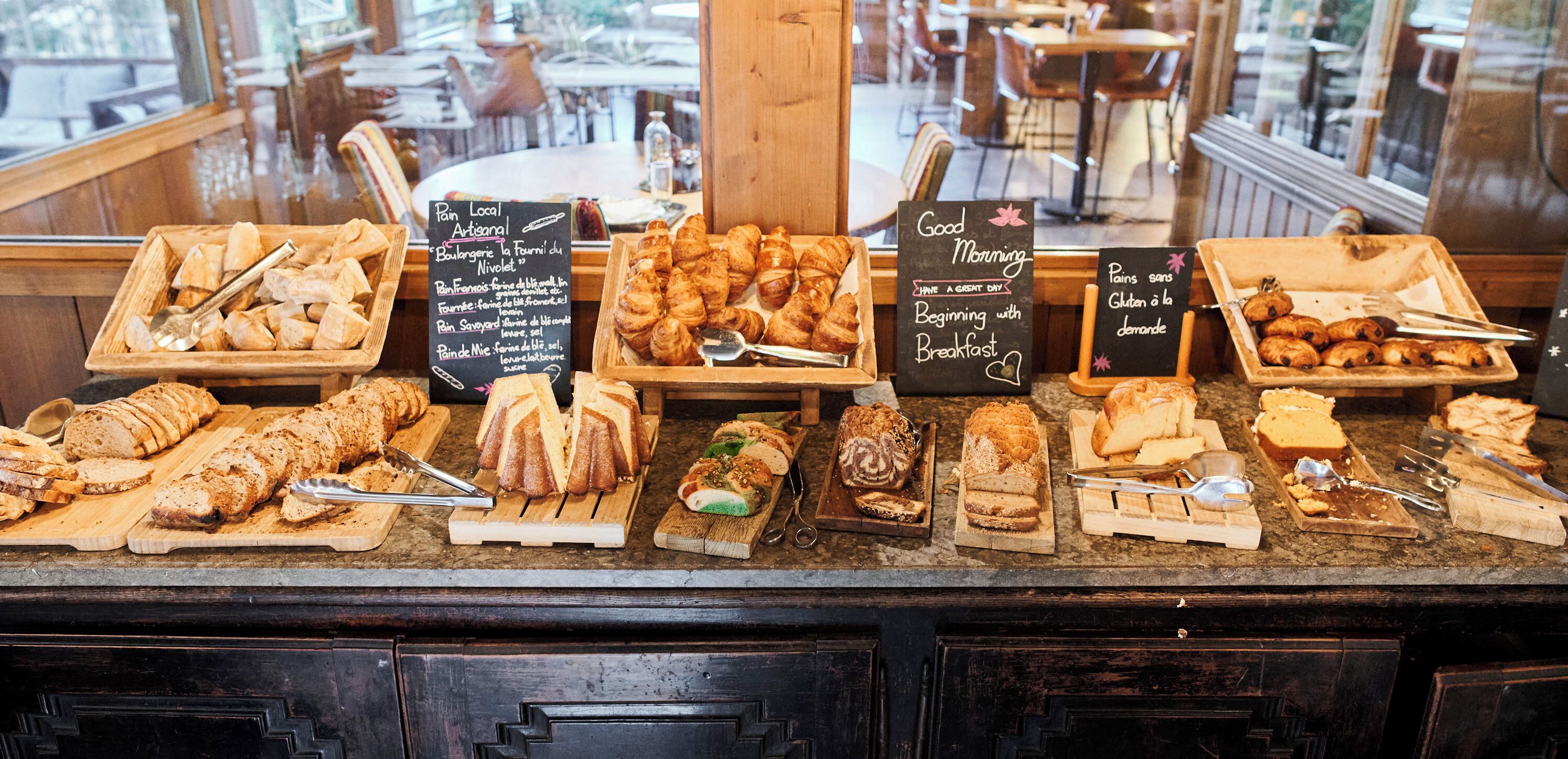 daily buffet breakfast (eur 18 per person)