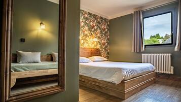 Comfort driepersoonskamer | 1 slaapkamer, luxe beddengoed, verduisterende gordijnen