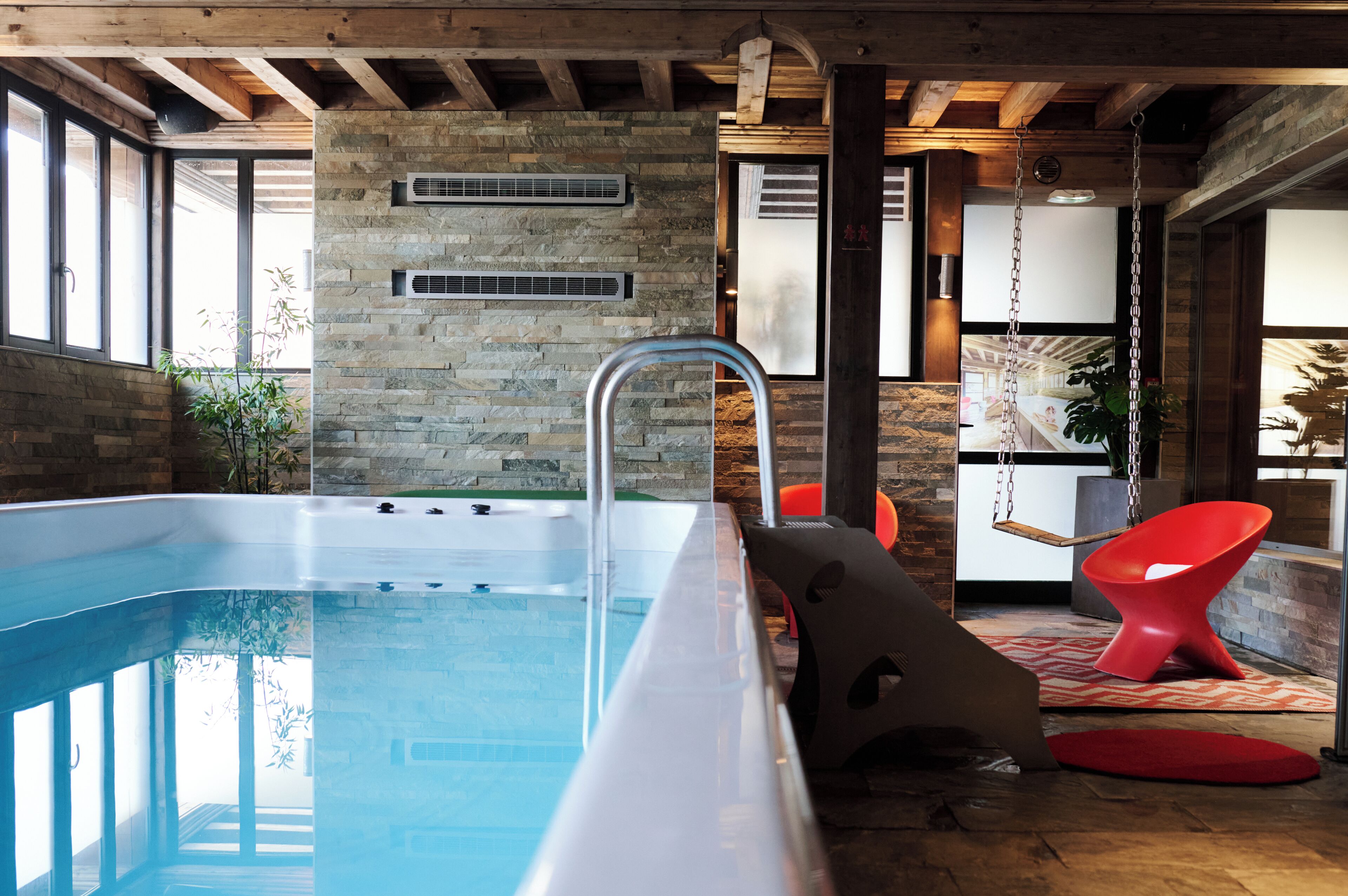 couples treatment room(s), hot tub, steam room, turkish bath/hammam