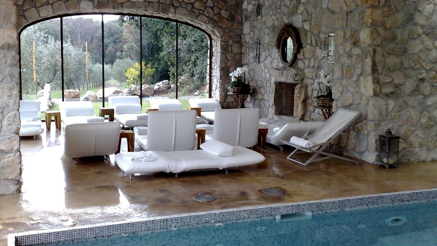 Aquapetra Resort and Spa