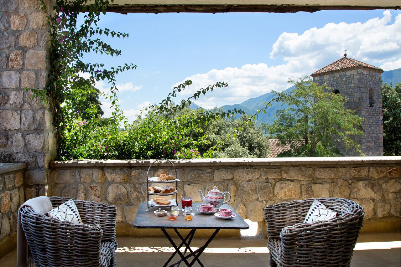 Desayuno continental gratuito y diario