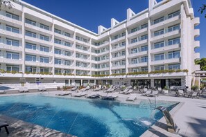 Front of property - Olympus Palace (Salou)