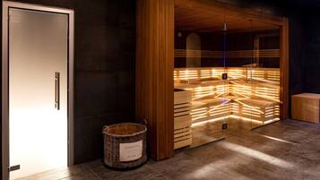 Sauna, Dampfbad, 1 Behandlungsraum, Massageanwendungen