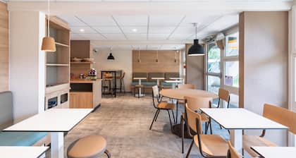 Premiere Classe Lille Ouest - Lomme