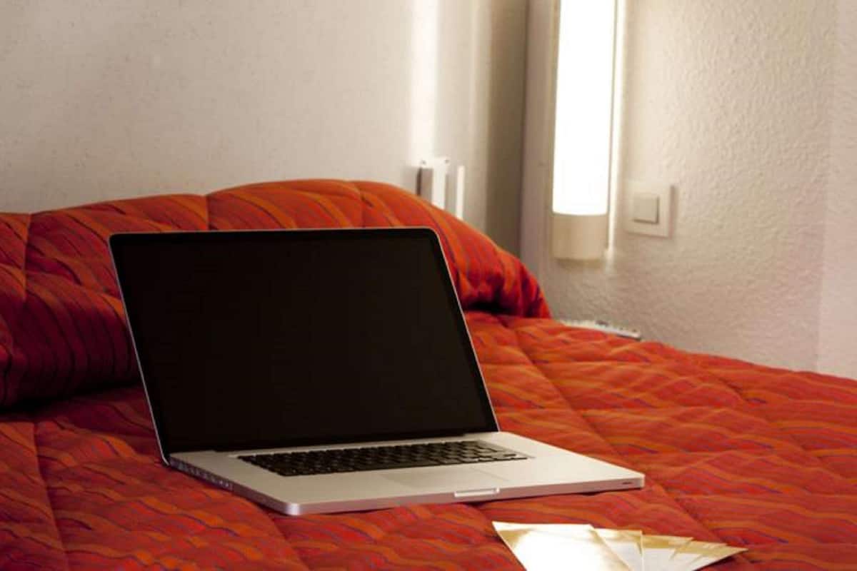 Standaard kamer, meerdere bedden (1 Double and 1 Single bed) | Kamervoorziening