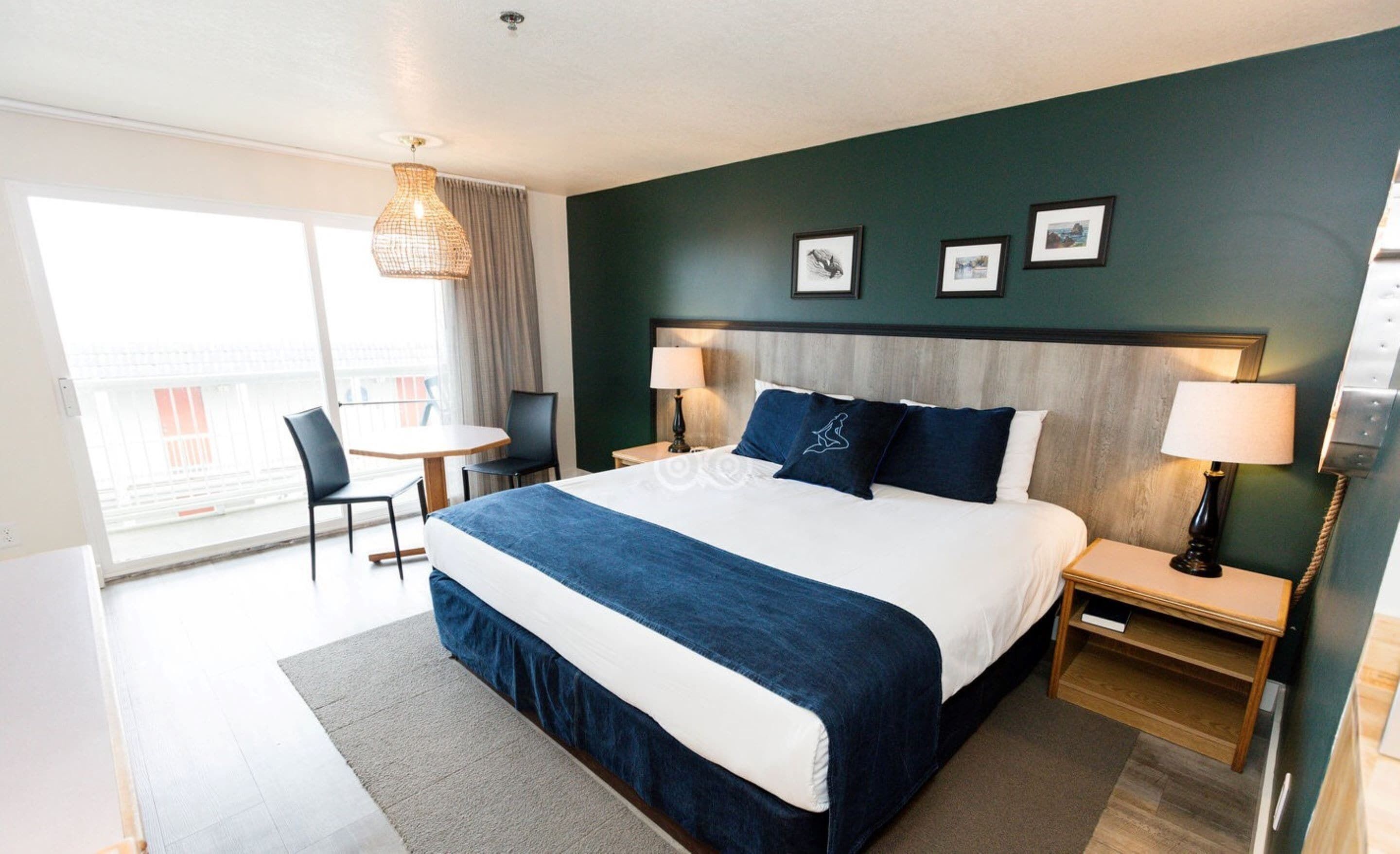 Premium bedding, down comforters, pillowtop beds, desk