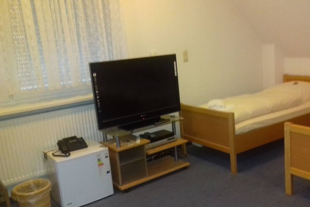 In-room safe, desk, free WiFi, bed sheets