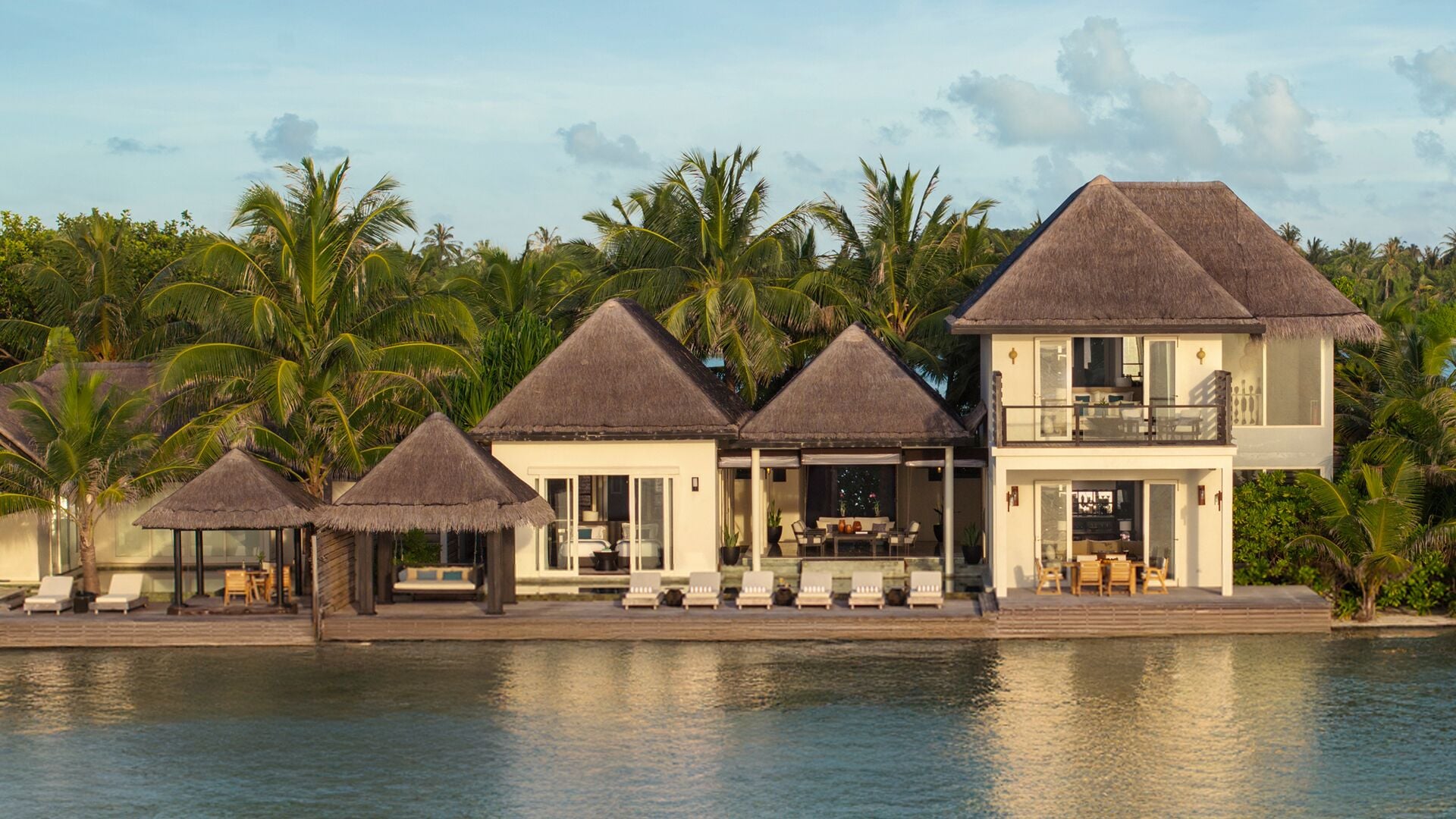 Two Bedroom Beach Pool Residence