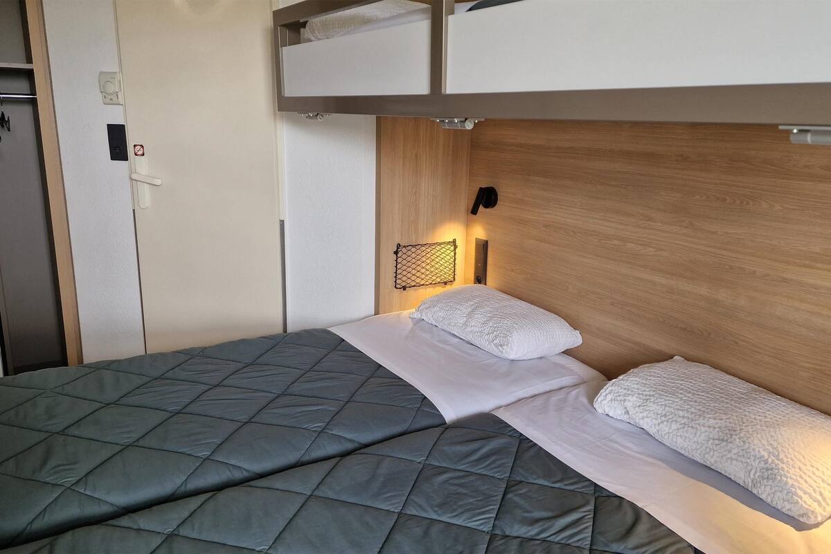 Standard Room, 2 Single Beds | View from room