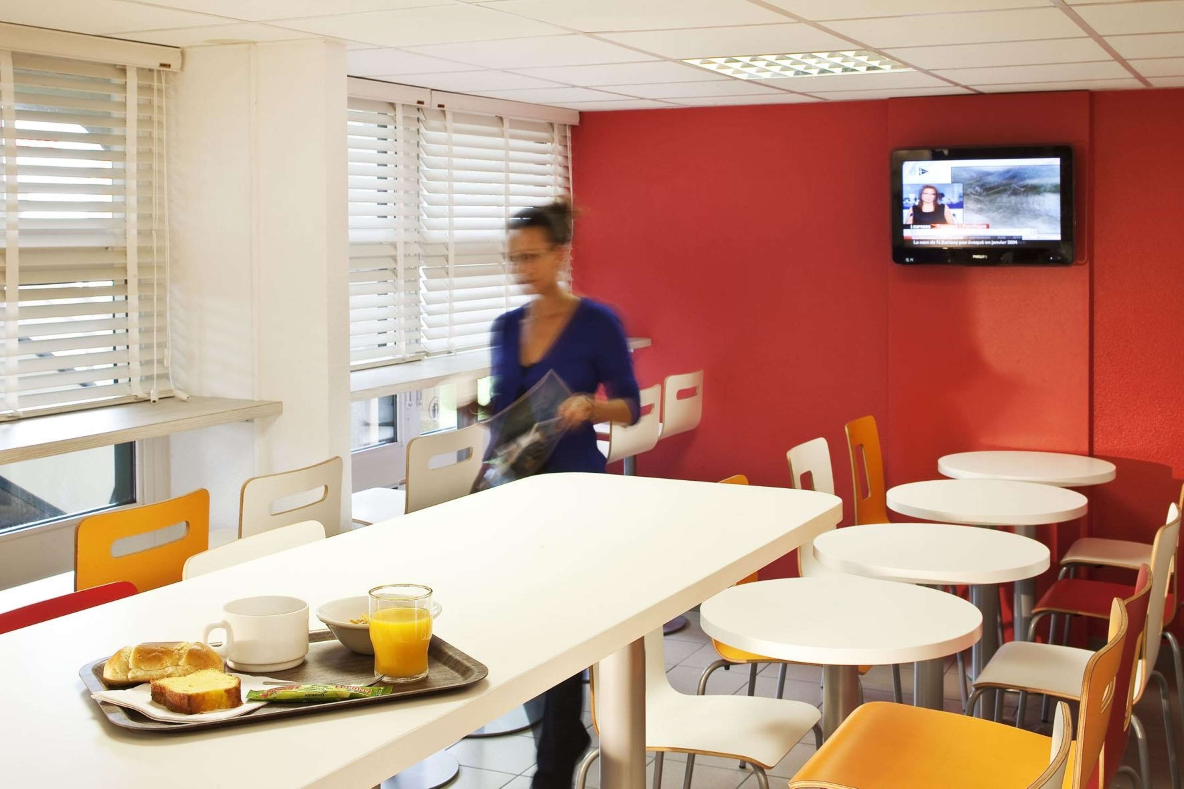 Photo - Premiere Classe Montauban