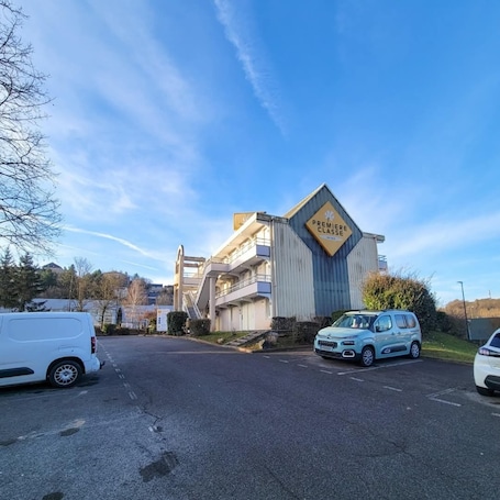 Exterior. Premiere Classe Rodez