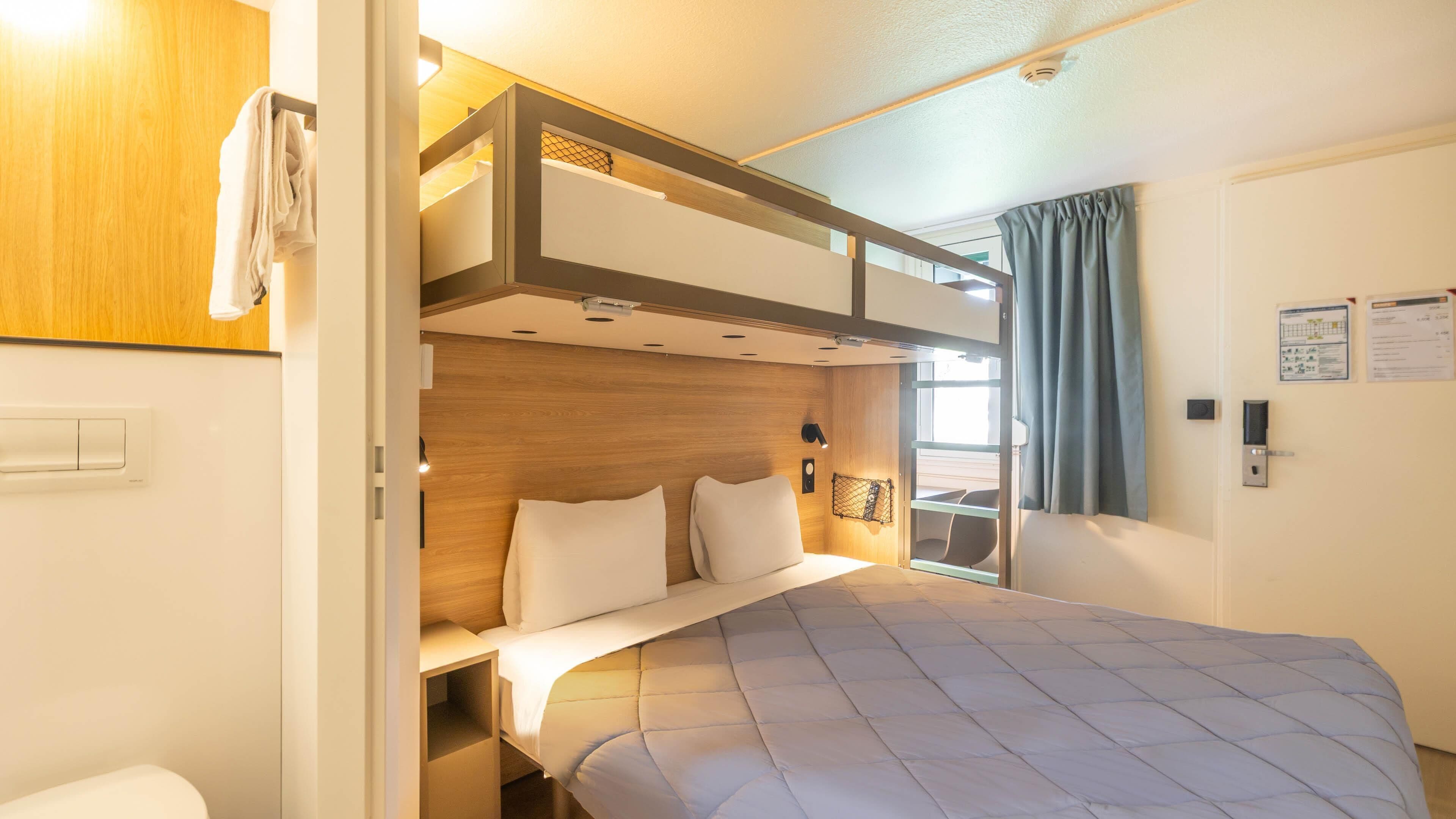 Photo - Premiere Classe Bayonne