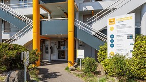Uklassifisert bilde, 2 av 28, knapp
