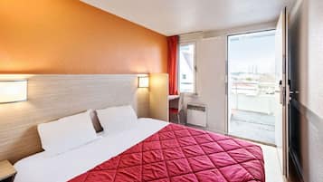 Premium bedding, individually furnished, desk, blackout drapes