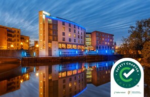 Fachada del alojamiento