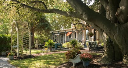 Sutherland House Victorian Bed & Breakfast