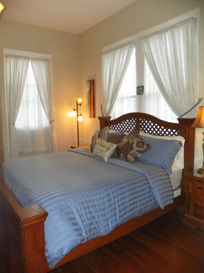 Standard Room, 1 King Bed (Mediterranean)
