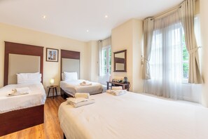 Chambre Quadruple Deluxe, balcon