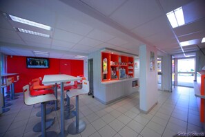 Restaurant - Premiere Classe Ales (Ales)