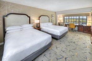 Premium bedding, pillowtop beds, in-room safe, desk - Sheraton Baltimore Washington Airport Hotel - BWI (Linthicum Heights)