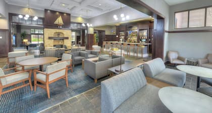 Sheraton Baltimore Washington Airport Hotel - BWI