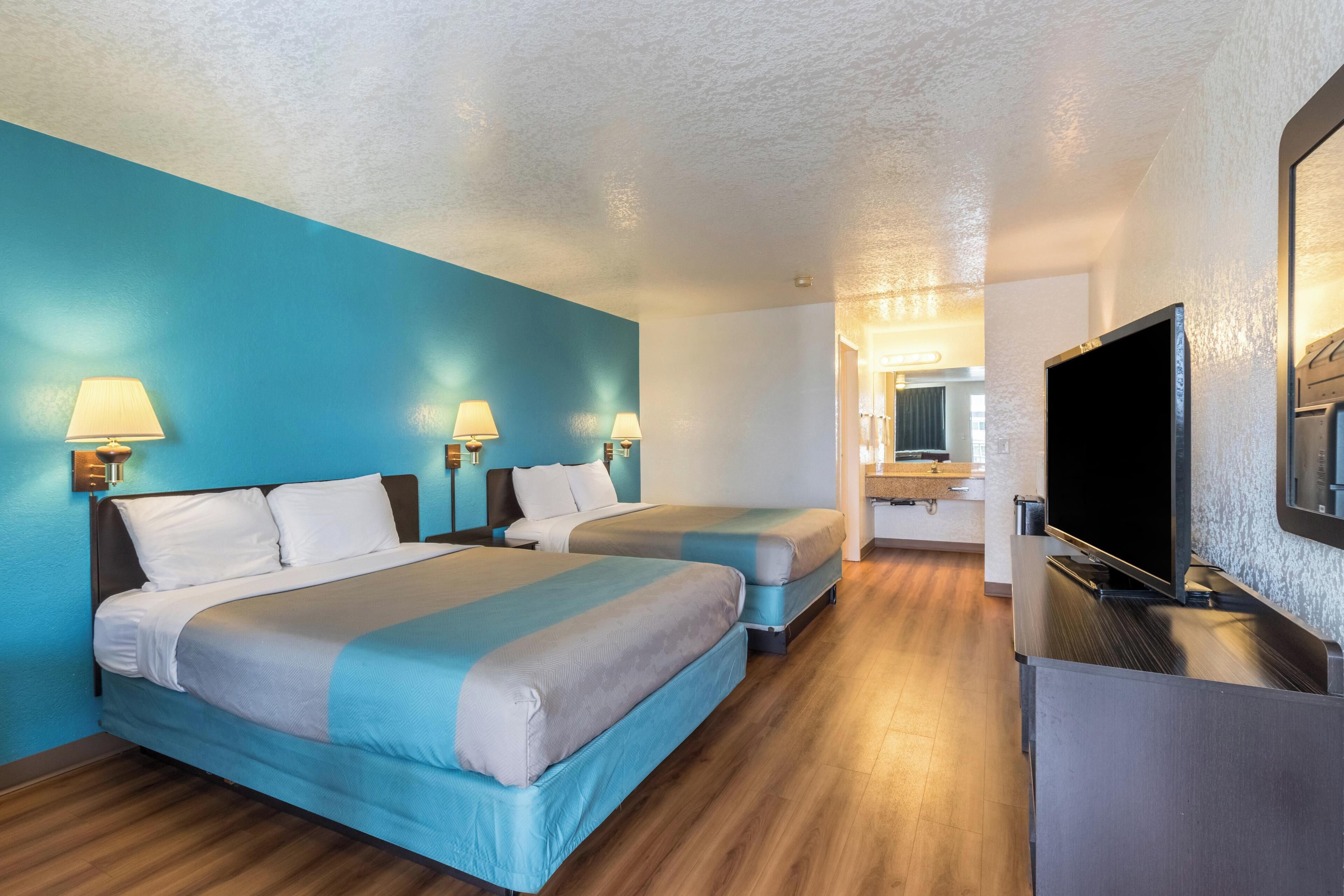 Free WiFi, bed sheets